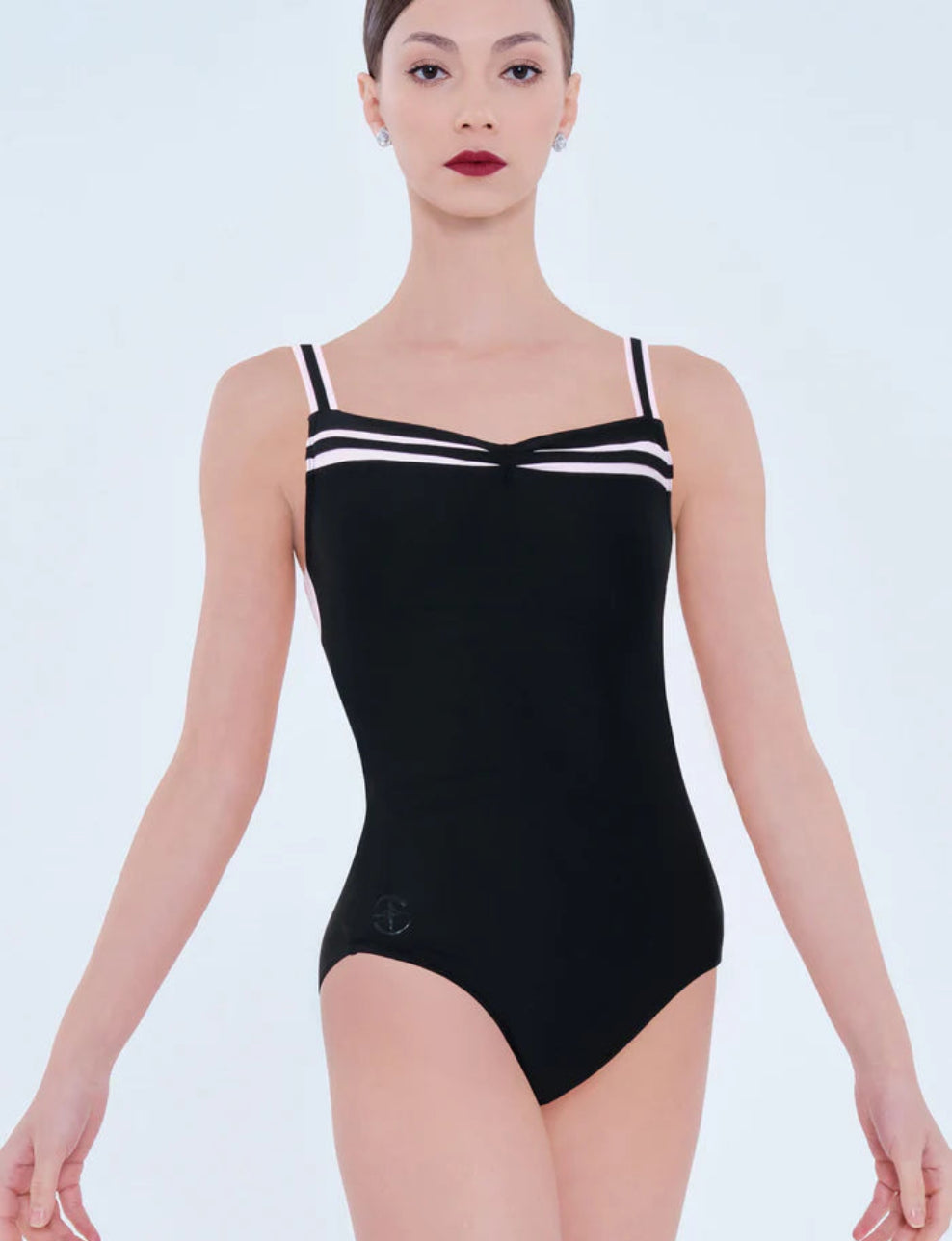 Margot, Wear Moi